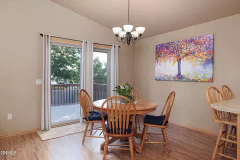 Dining - 640 4th Ave SE, Dickinson, ND 58601 photo 1 of 2