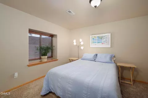 Bedroom - 640 4th Ave SE, Dickinson, ND 58601 photo 4 of 6