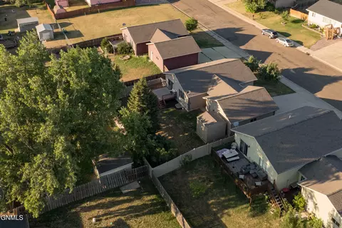 View/Area - 640 4th Ave SE, Dickinson, ND 58601 photo 6 of 14