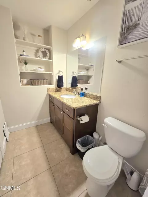 Bath - 13704 Kristina St, Williston, ND 58801 photo 2 of 4
