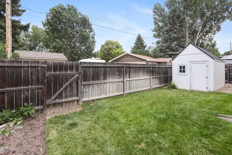Exterior - 1613 E Hillcourt, Williston, ND 58801 photo 10 of 14