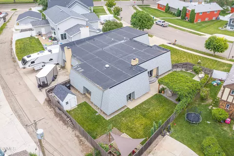 View/Area - 1613 E Hillcourt, Williston, ND 58801 photo 8 of 8