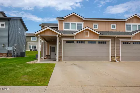 2804 27th St W, Williston, ND 58801 photo 1