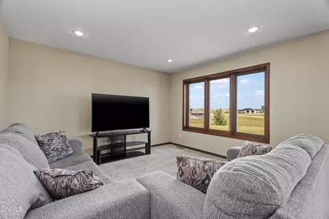 Other - 2818 Hogan Dr, Bismarck, ND 58503 photo 2 of 17