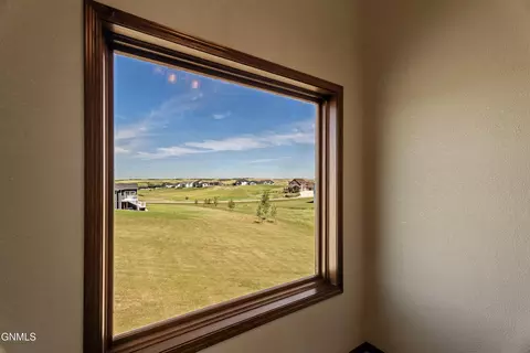 Other - 2818 Hogan Dr, Bismarck, ND 58503 photo 13 of 17