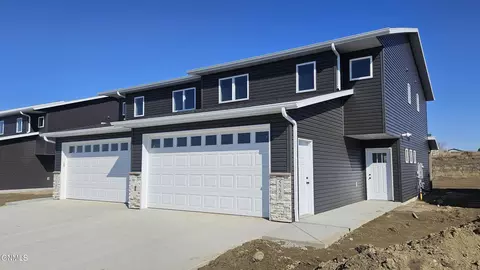 5220 Welder Ave, Bismarck, ND 58503