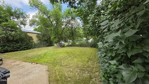 Exterior - 102 Robinson St, Grenora, ND 58845 photo 3 of 5