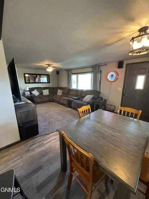 6011 Main Ave, Bismarck, ND 58501 photo 7