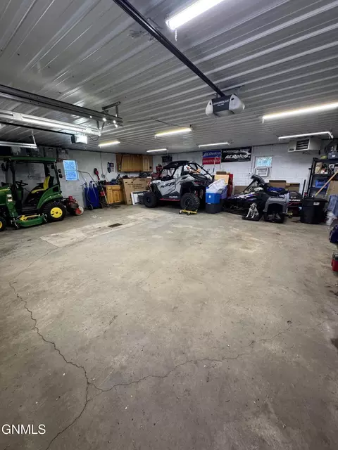 6011 Main Ave, Bismarck, ND 58501 photo 14