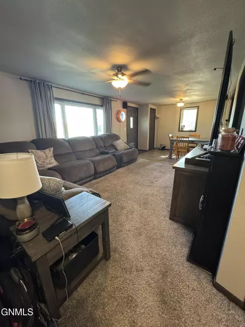 6011 Main Ave, Bismarck, ND 58501 photo 12