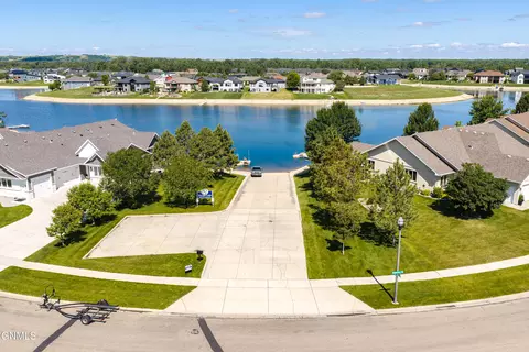 View/Area - 4049 Downing St, Bismarck, ND 58504 photo 10 of 10