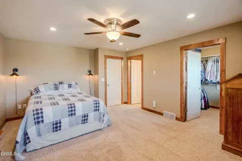 Bedroom - 4049 Downing St, Bismarck, ND 58504 photo 2 of 7