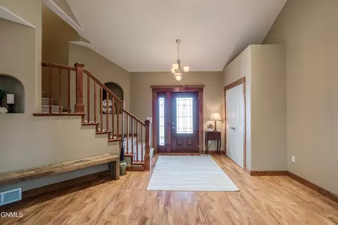 Entry Way - 4049 Downing St, Bismarck, ND 58504 photo 2 of 5