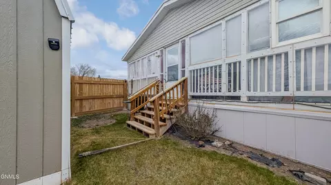 3227 3rd St NW, Sidney, MT 59270 photo 6