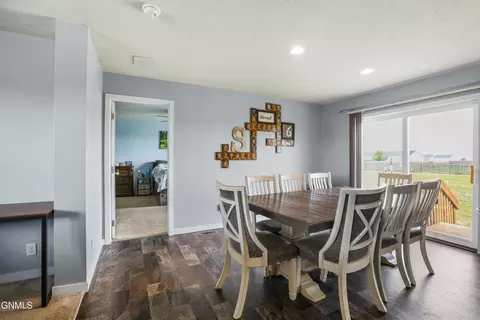 Dining - 13351 Mountain Meadow St, Williston, ND 58801 photo 1 of 2