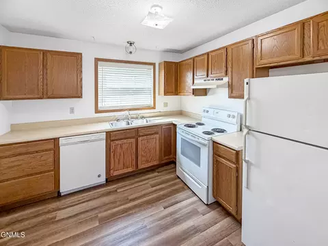 Kitchen - 3116 18th Ave W, Williston, ND 58801 photo 1 of 1