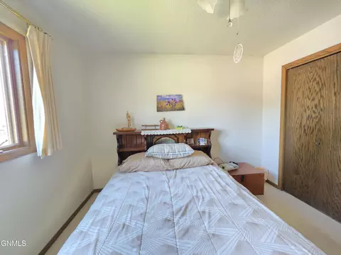 Bedroom - 2113 7th Ave E, Williston, ND 58801 photo 2 of 5