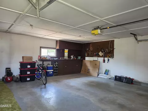 Other - 2113 7th Ave E, Williston, ND 58801 photo 6 of 14