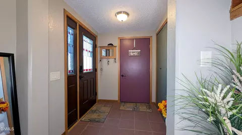 Entry Way - 2018 5th Ave NE, Beulah, ND 58523 photo 1 of 3