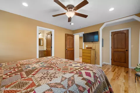 Bedroom - 421 9th Ave W, Williston, ND 58801 photo 2 of 6
