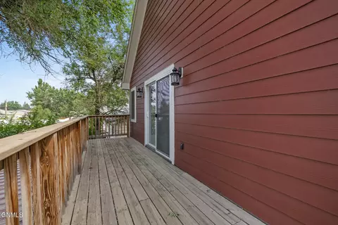 Exterior - 421 9th Ave W, Williston, ND 58801 photo 10 of 10