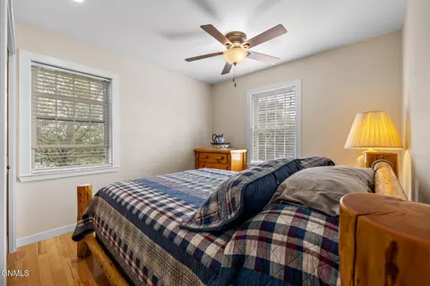 Bedroom - 421 9th Ave W, Williston, ND 58801 photo 3 of 6