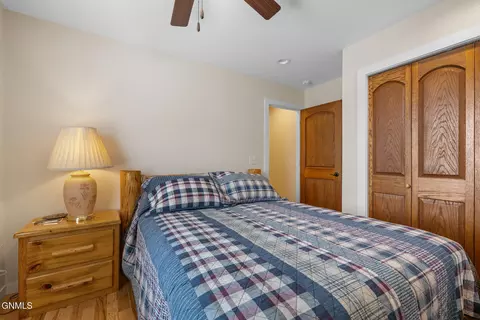 Bedroom - 421 9th Ave W, Williston, ND 58801 photo 4 of 6