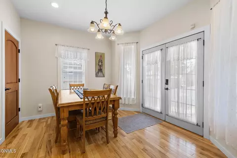 Dining - 421 9th Ave W, Williston, ND 58801 photo 1 of 2