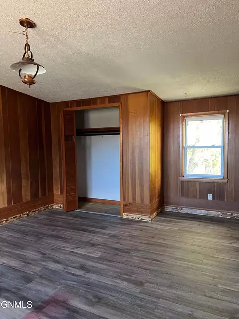 Other - 644 8th Ave W, Dickinson, ND 58601 photo 6 of 7