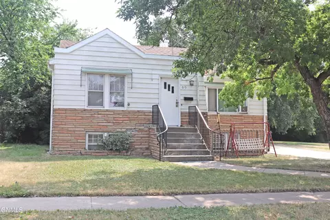Other - 619 9th St, Bismarck, ND 58501 photo 7 of 16