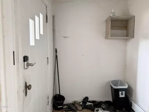 Entry Way - 619 9th St, Bismarck, ND 58501 photo 1 of 1