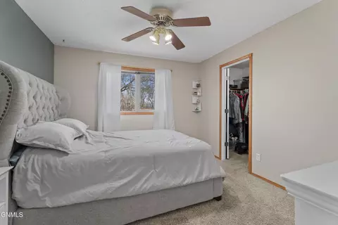 Bedroom - 5800 Lariat Loop, Bismarck, ND 58503 photo 1 of 4