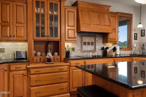 Kitchen - 1309 Eagle Crest Loop, Bismarck, ND 58503 photo 3 of 4