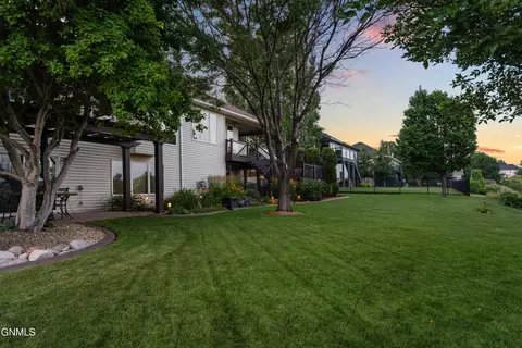 Exterior - 1309 Eagle Crest Loop, Bismarck, ND 58503 photo 5 of 13