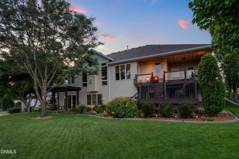 Exterior - 1309 Eagle Crest Loop, Bismarck, ND 58503 photo 3 of 13