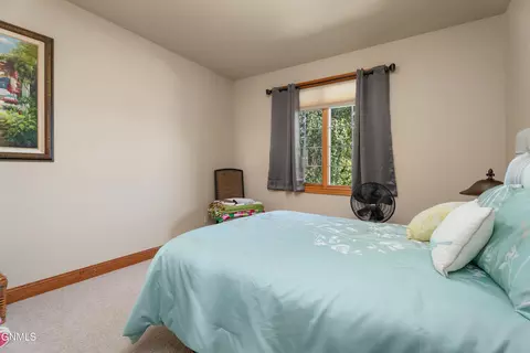 Bedroom - 1309 Eagle Crest Loop, Bismarck, ND 58503 photo 2 of 4
