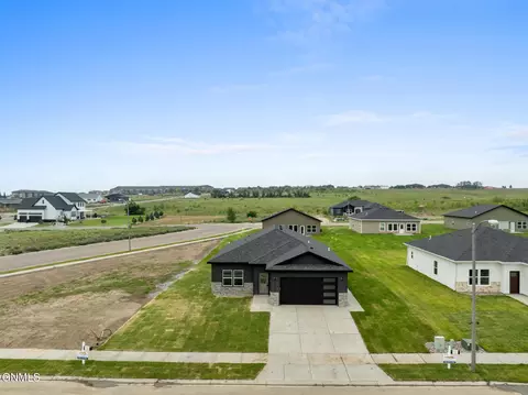 View/Area - 3201 27th Ave W, Williston, ND 58801 photo 1 of 6