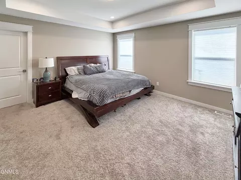 Bedroom - 13689 Hawthorn Loop NW, Williston, ND 58801 photo 1 of 6