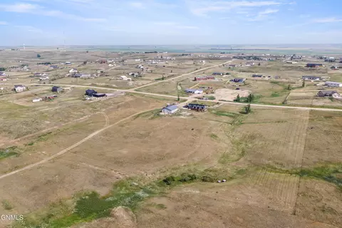 View/Area - 14726 Lambert St, Williston, ND 58801 photo 5 of 6