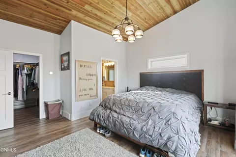 Bedroom - 14726 Lambert St, Williston, ND 58801 photo 3 of 6
