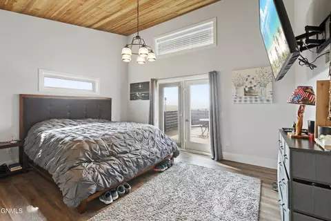 Bedroom - 14726 Lambert St, Williston, ND 58801 photo 1 of 6