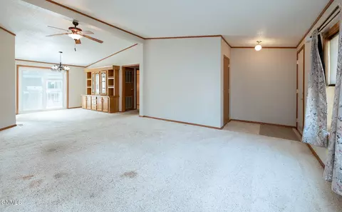 Living - 4504 Camden Loop, Bismarck, ND 58503 photo 2 of 2
