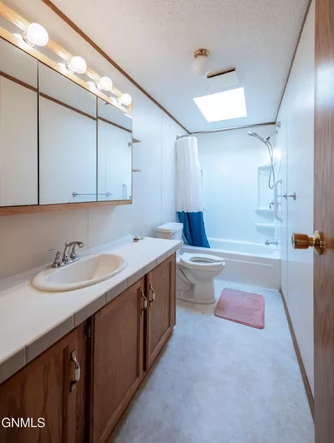 Bath - 4504 Camden Loop, Bismarck, ND 58503 photo 1 of 1