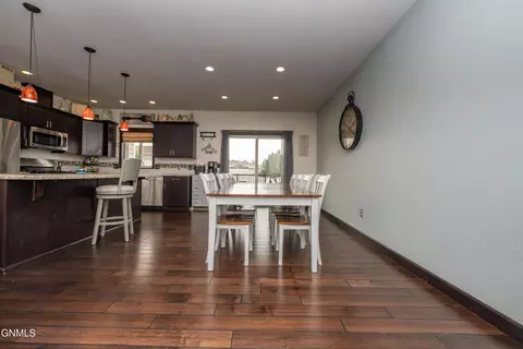 Dining - 1925 Canyon Dr, Dickinson, ND 58601 photo 1 of 3