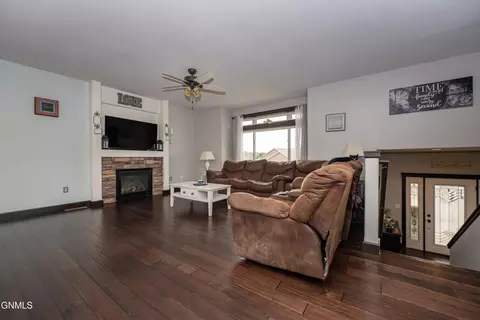 Other - 1925 Canyon Dr, Dickinson, ND 58601 photo 1 of 20
