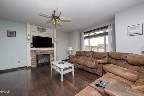 Other - 1925 Canyon Dr, Dickinson, ND 58601 photo 3 of 20