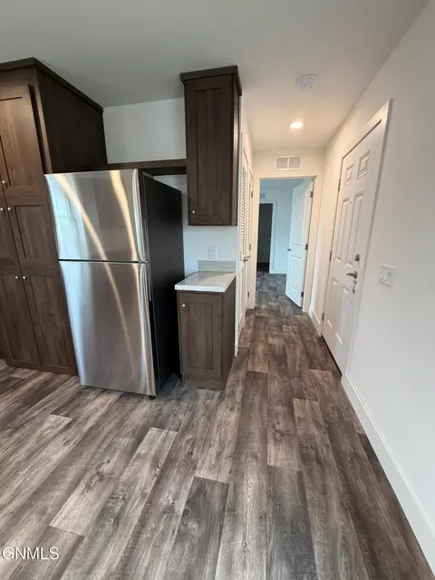 Entry Way - 228 D St, Dickinson, ND 58601 photo 2 of 2