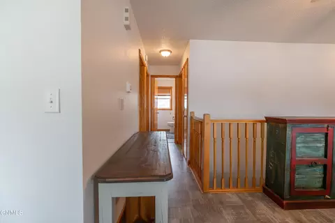 Entry Way - 856 Cherry Ave, Dickinson, ND 58601 photo 1 of 4