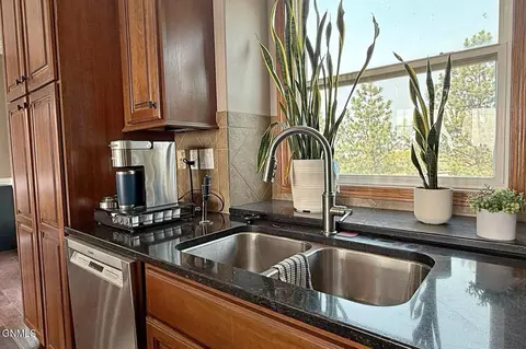 Kitchen - 4874 Us 85, Williston, ND 58801 photo 7 of 11