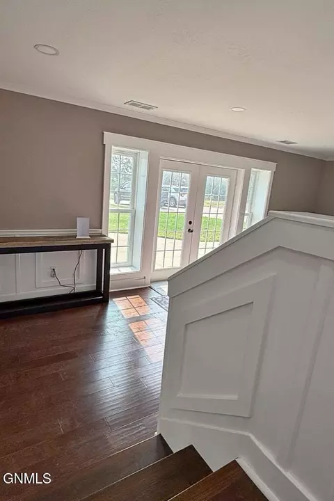 Entry Way - 4874 Us 85, Williston, ND 58801 photo 1 of 5